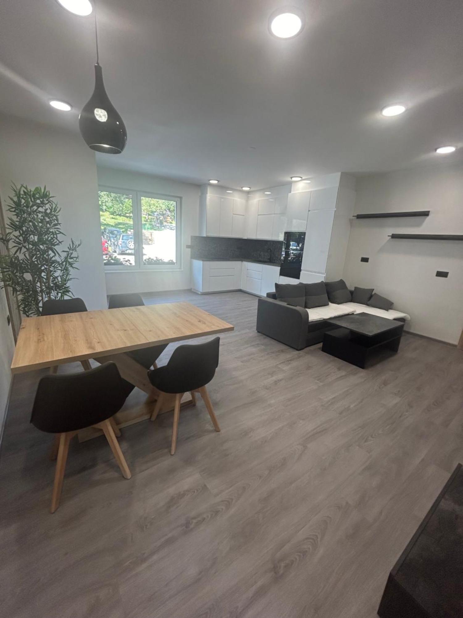 Apartments Ema 보히니 외부 사진