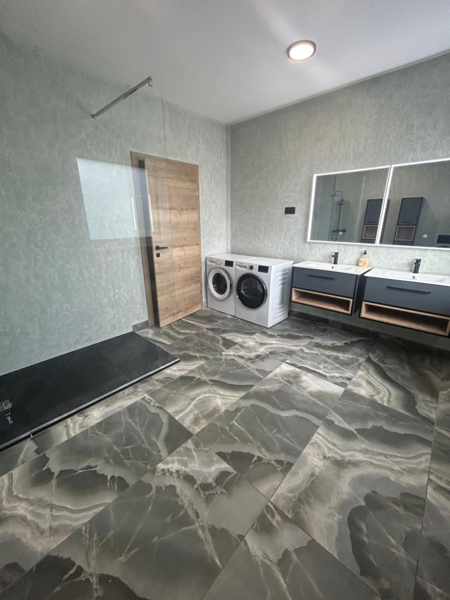 Apartments Ema 보히니 외부 사진
