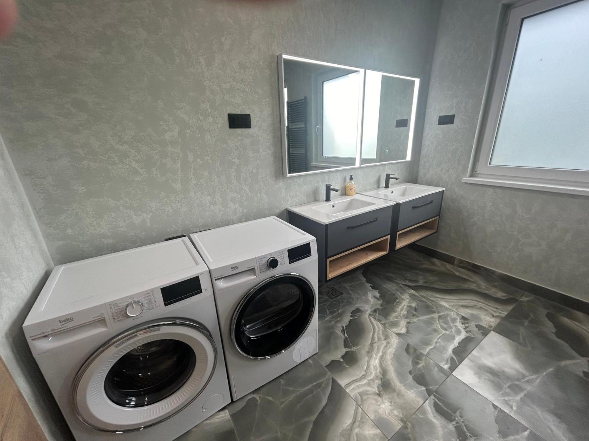 Apartments Ema 보히니 외부 사진